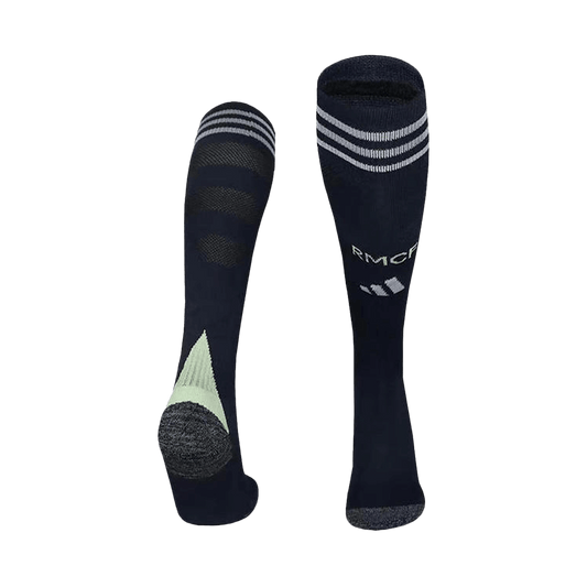 Kit de camiseta de fútbol visitante del Real Madrid 2025/26