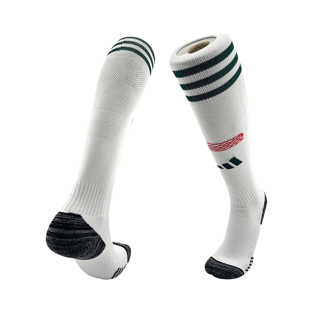 Calcetines blancos de visitante del Bayern Múnich 25/26