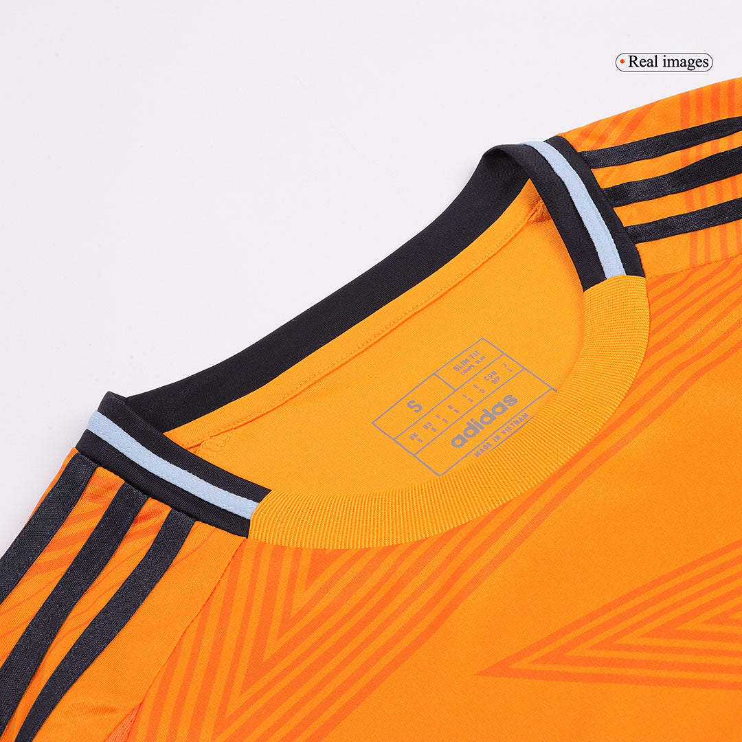 Camiseta de fútbol visitante del Real Madrid MBAPPÉ #9