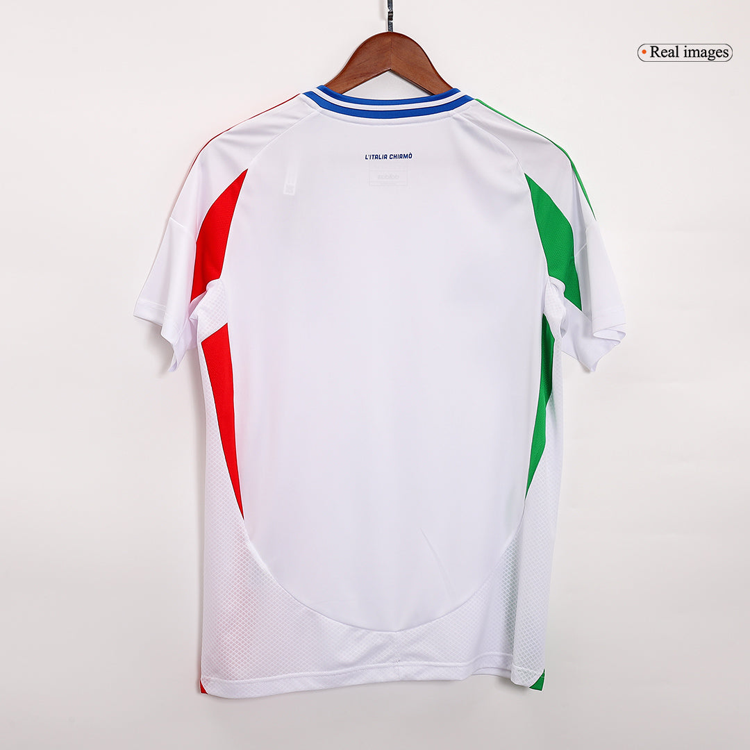 Kit de fútbol de visitante de Italia (camiseta, pantalón corto y medias) para la Eurocopa 2024