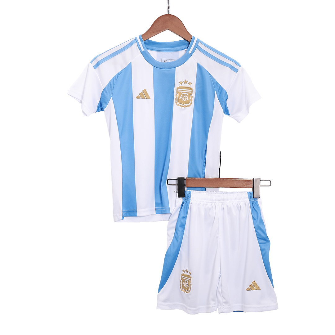 Kit de fútbol local de Argentina para niños (Kit y pantalón corto) 2024