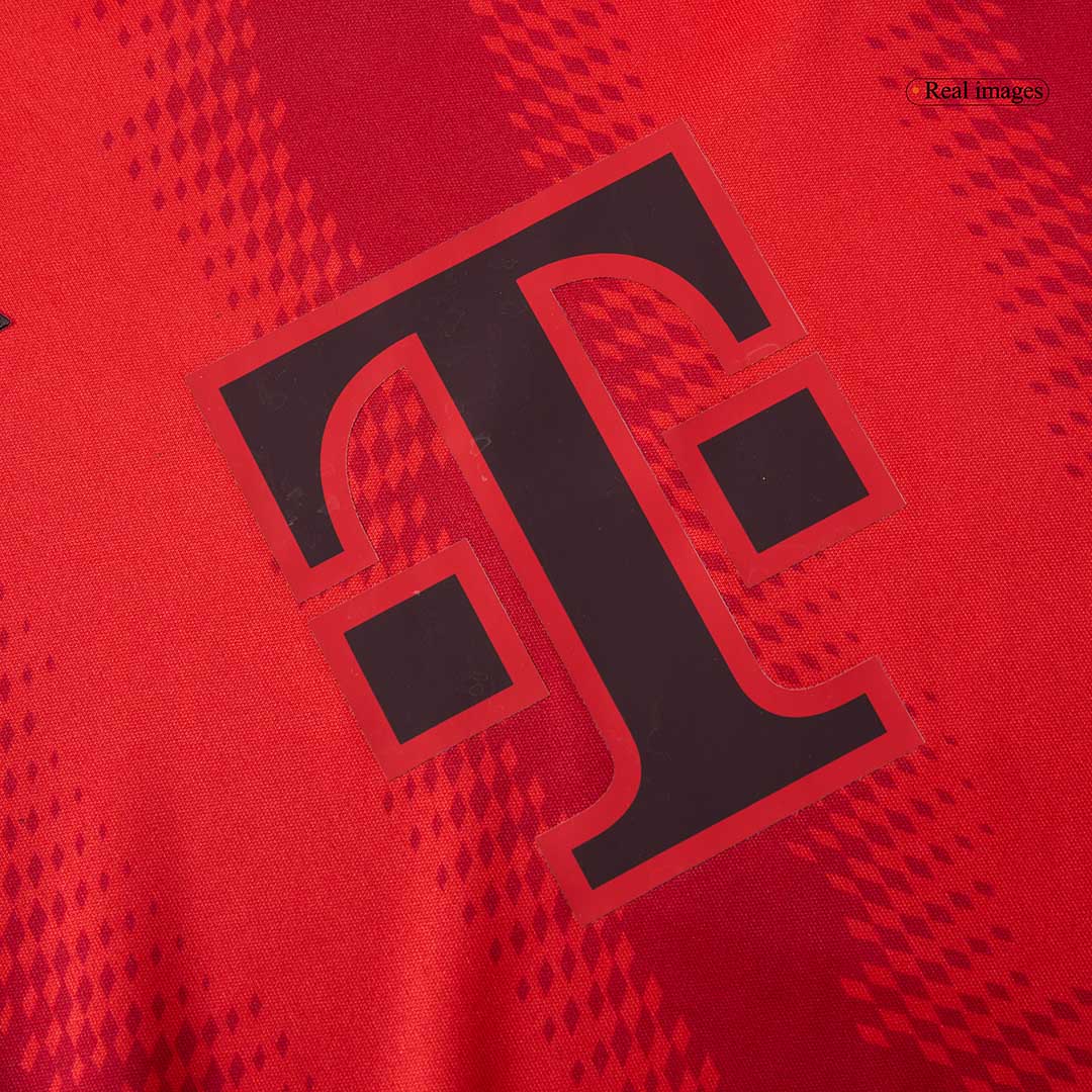 Kit de fútbol local del Bayern Múnich para niño (camiseta y pantalones cortos), color rojo