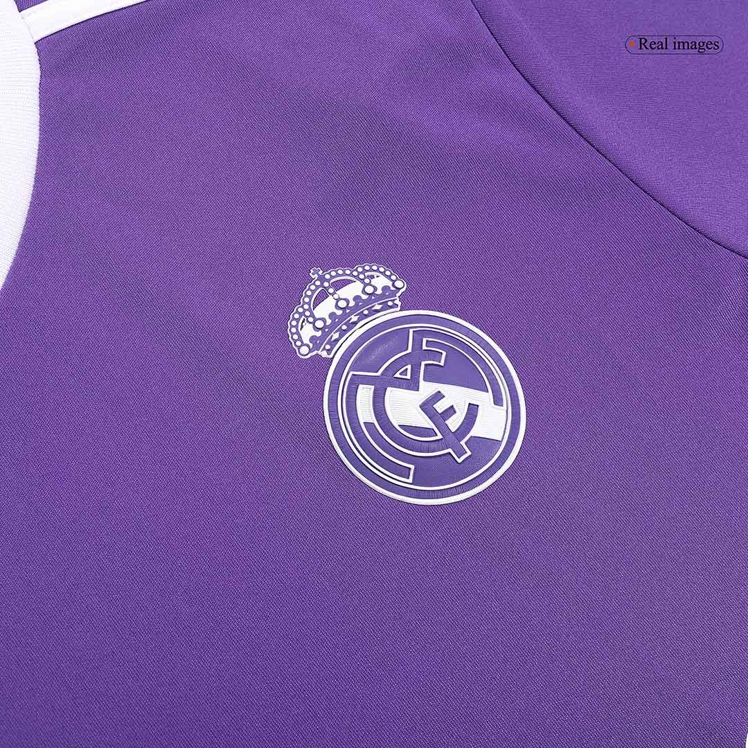 Camiseta de fútbol vintage de visitante del Real Madrid 2016/17