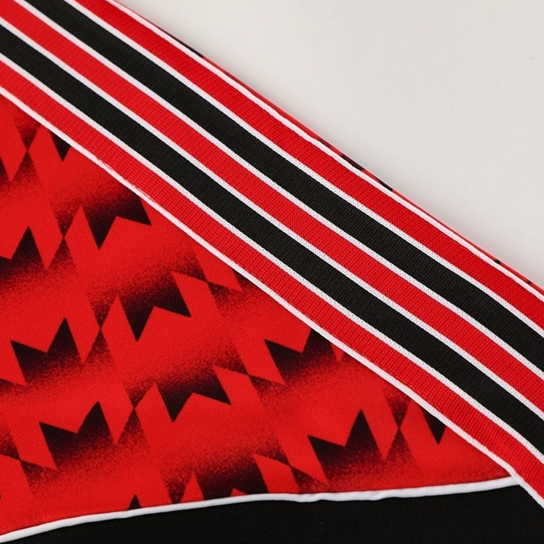 Kit de entrenamiento del Manchester United 2025/26 (Chaqueta + Pantalones)