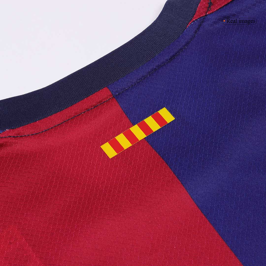 Kit de fútbol infantil del Barcelona (camiseta y pantalón corto) 2024/25 con el logotipo de Spotify sin texto