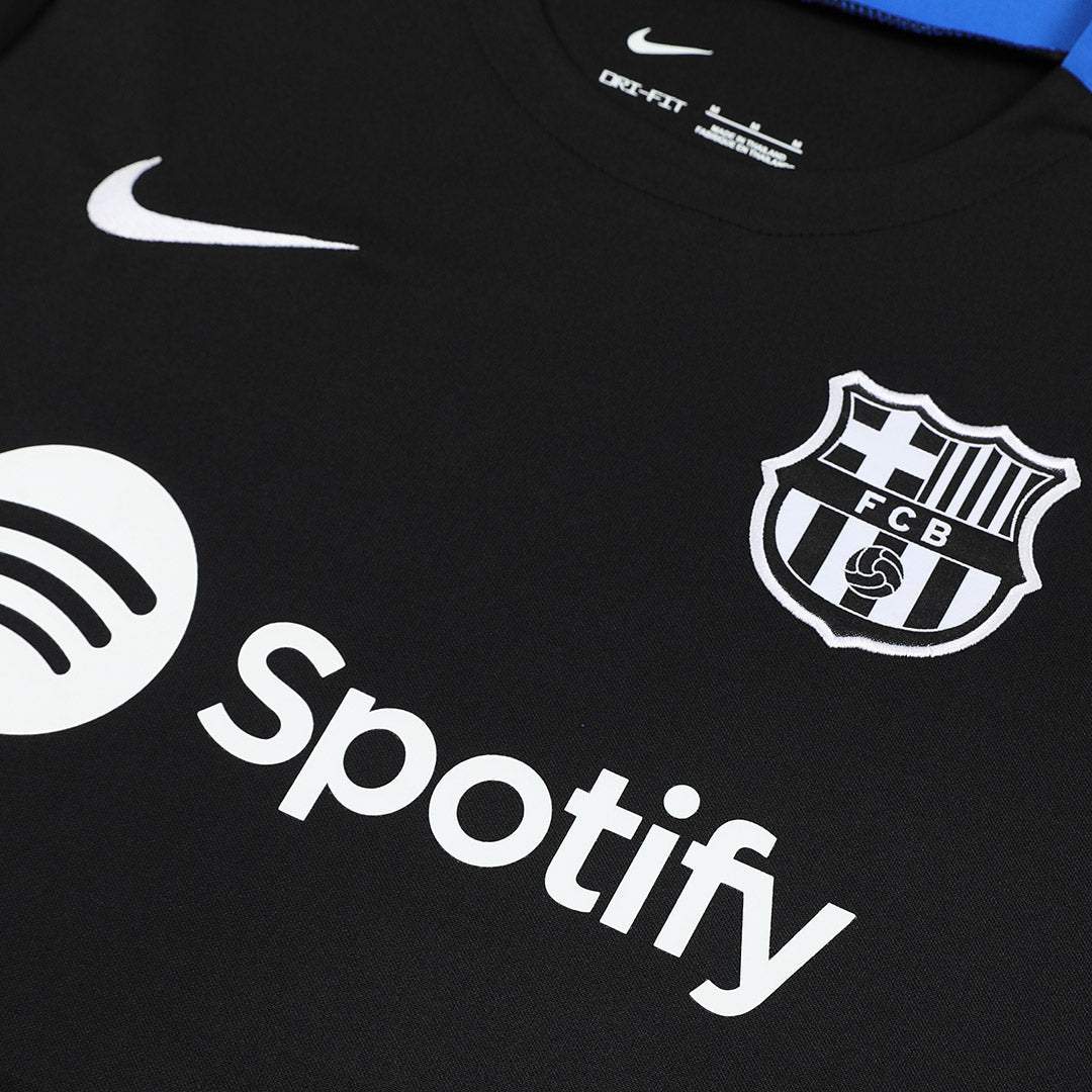 Kit de camiseta de fútbol del Barcelona para antes del partido (camiseta y pantalón corto) 2024/25