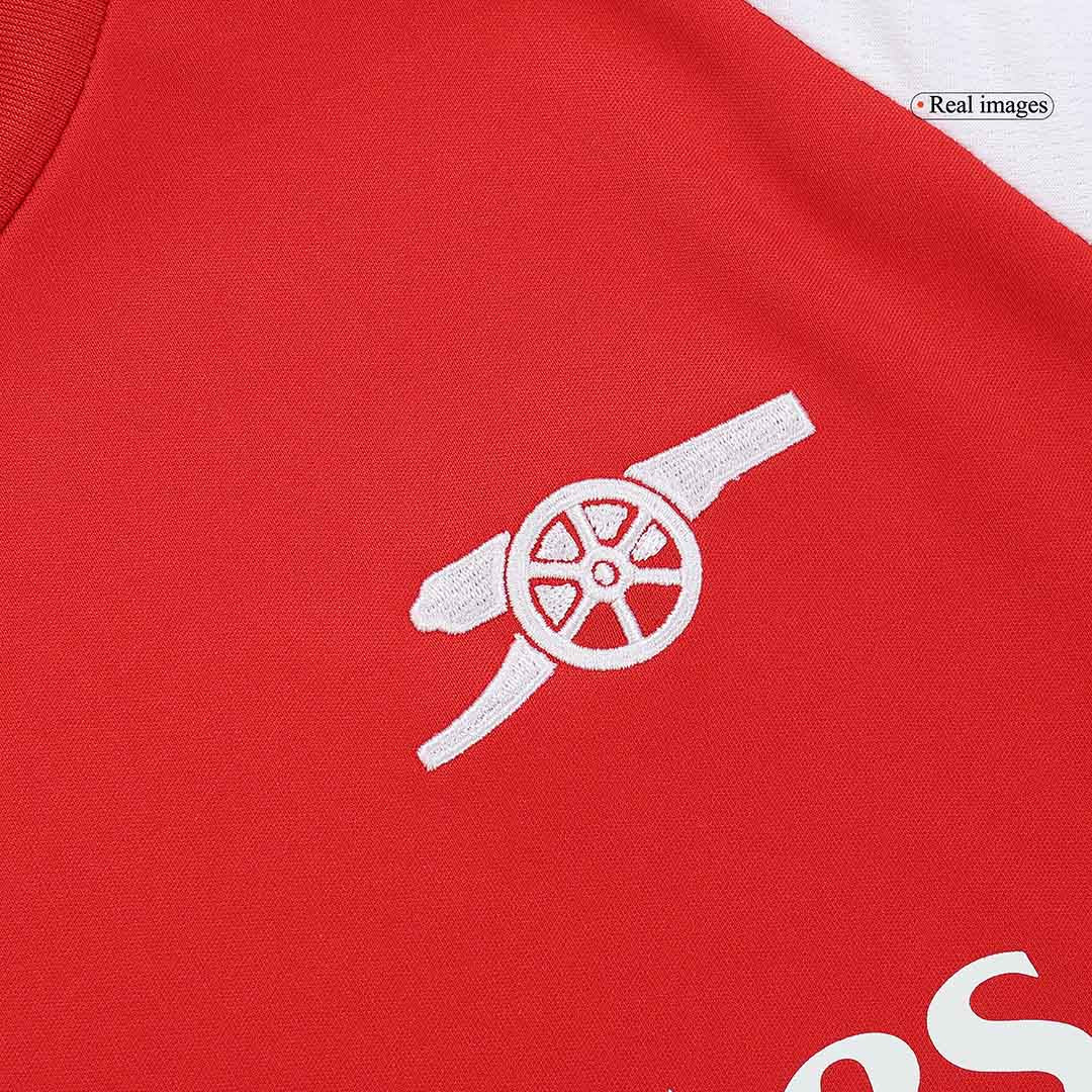 Kit de camiseta de fútbol local del Arsenal para niños (camiseta y pantalones cortos)