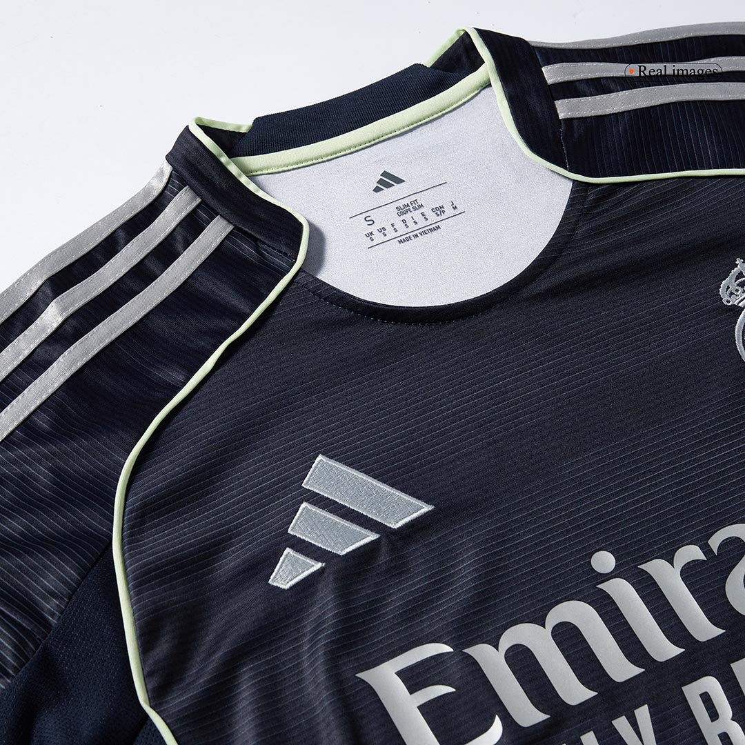 Camiseta de fútbol visitante del Real Madrid TRENT #12 2025/26