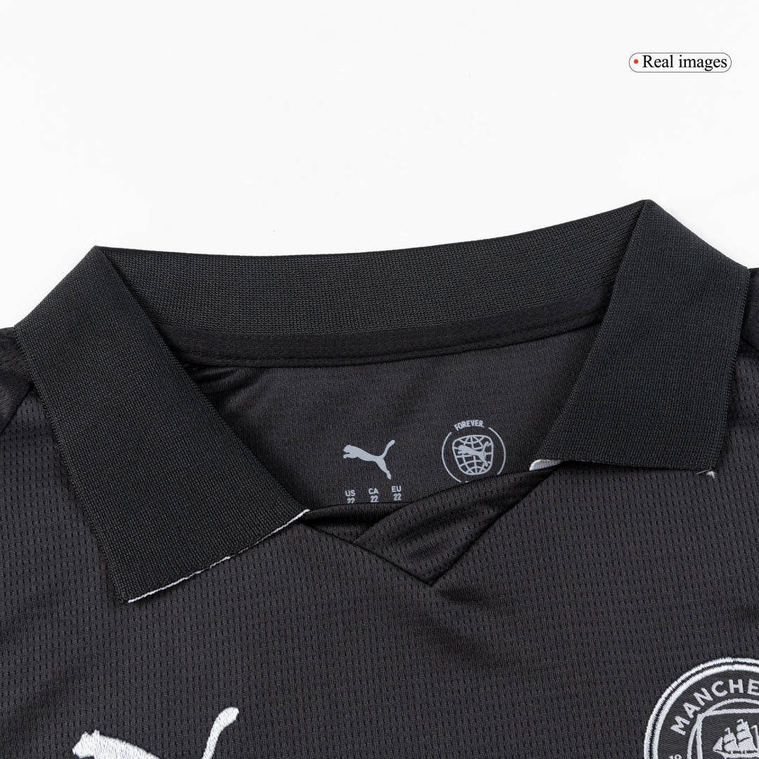 Kit de fútbol visitante del Manchester City para niños (Kit, pantalón corto y calcetines) 2025/26