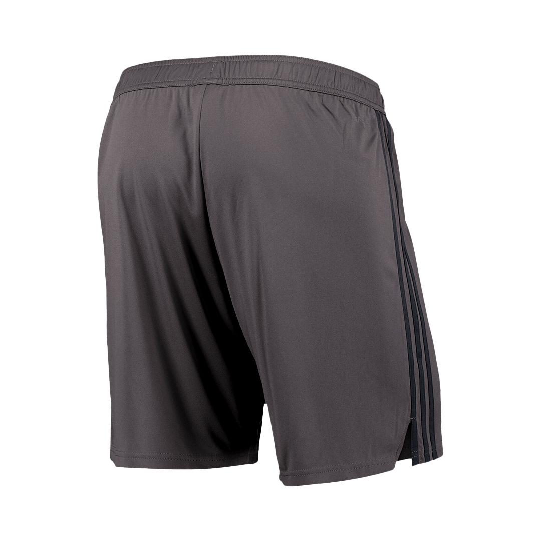 Pantalón cortos de la tercera equipación del Real Madrid