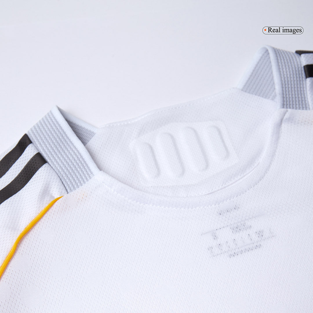 Camiseta de fútbol local del Real Madrid HUIJSEN #24 2025/26 auténtica