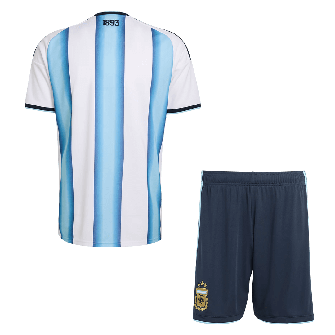 Kit de fútbol local de Argentina (camiseta y pantalones cortos) 2026