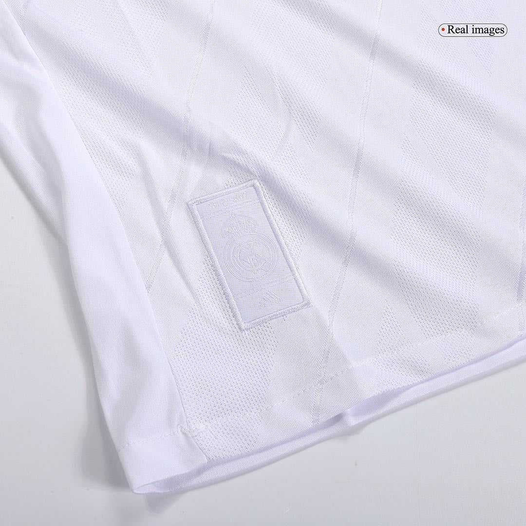 Camiseta de fútbol vintage del Real Madrid SERGIO RAMOS #4 Local 2017/18