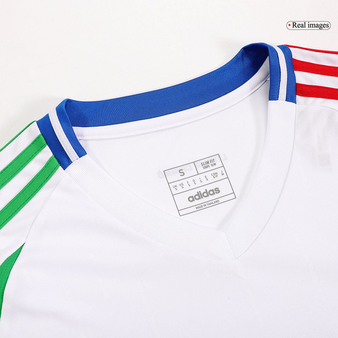 Kit de fútbol de visitante de Italia (camiseta, pantalón corto y medias) para la Eurocopa 2024