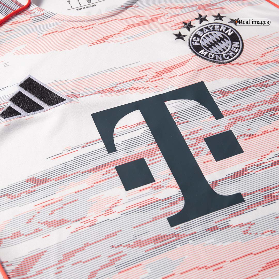 Camiseta de visitante del Bayern Múnich MÜLLER Special #25 2025/26, blanca