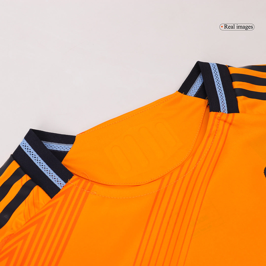 Camiseta de fútbol auténtica de visitante del Real Madrid MBAPPÉ #9 - Fuente Bear Champ