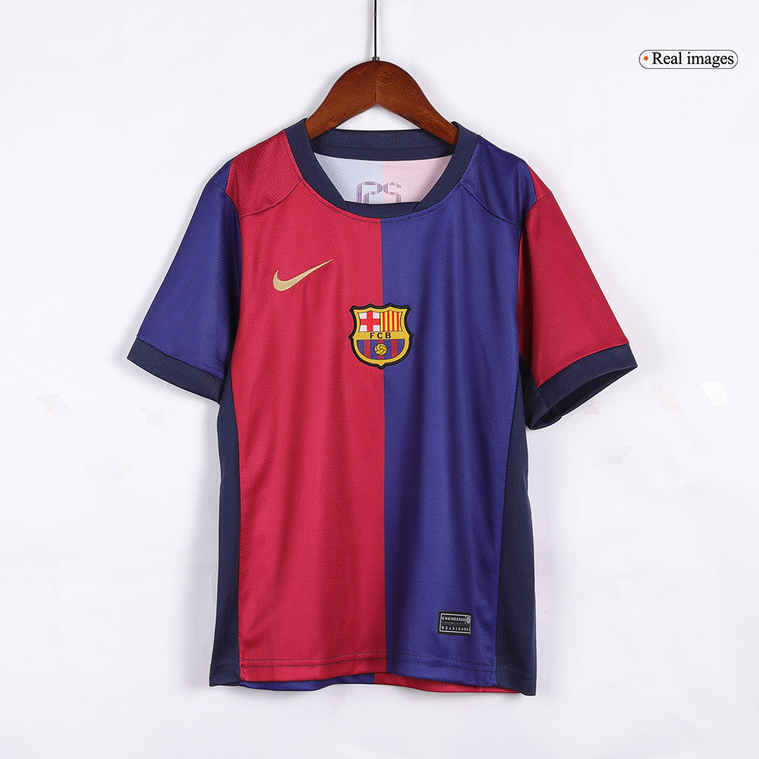 Kit de fútbol infantil del Barcelona (camiseta y pantalón corto) 2024/25 con el logotipo de Spotify sin texto