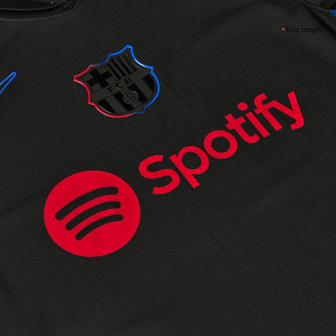 Kit de visitante del Barcelona (Kit y pantalón corto) 2024/25