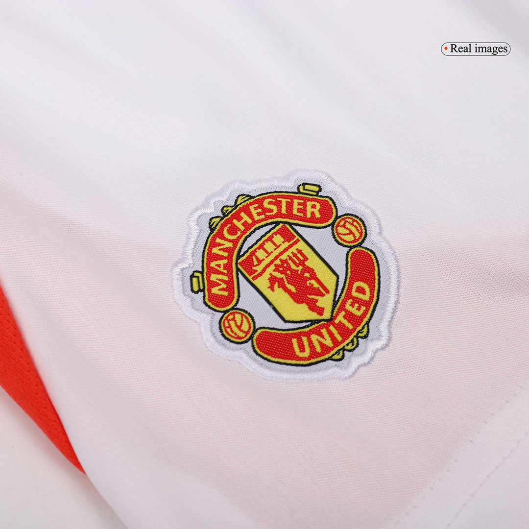 Kit de fútbol local del Manchester United para niños (Kit, pantalón corto y calcetines) 2024/25