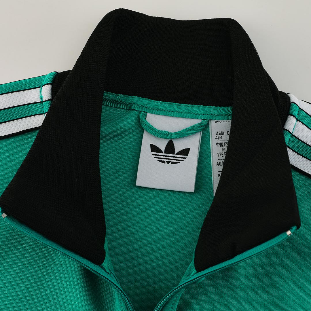 Kit de entrenamiento del Liverpool 2025/26 (Chaqueta + Pantalones)