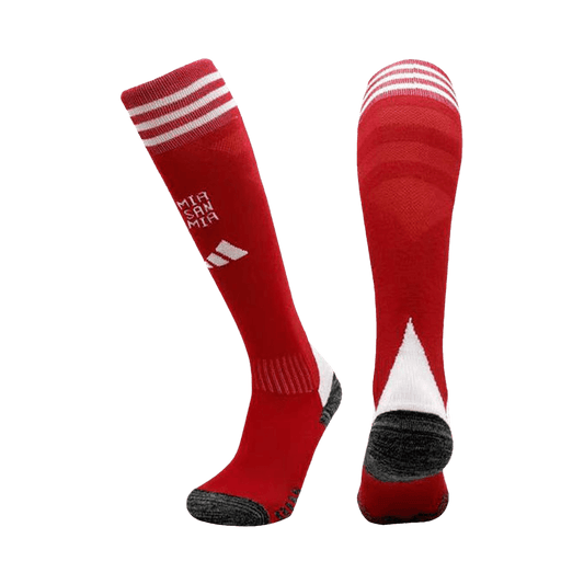 Calcetines rojos de local del Bayern Múnich 25/26