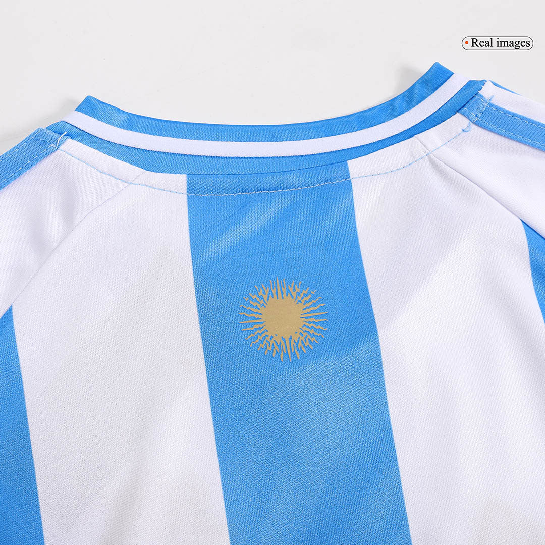 Kit de fútbol local de Argentina para niños (Kit y pantalón corto) 2024