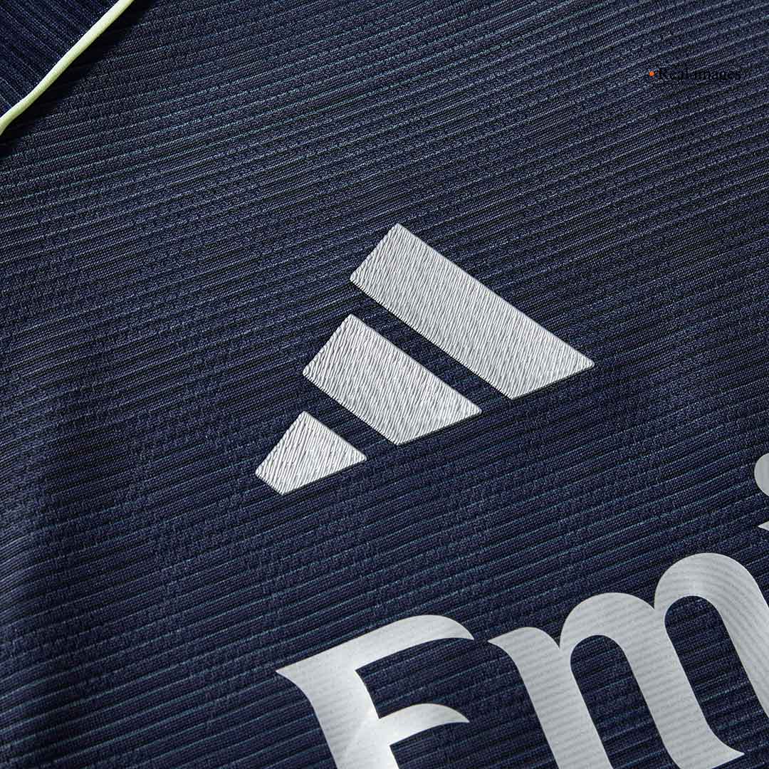 Camiseta de fútbol visitante del Real Madrid VALVERDE #8 2025/26 auténtica