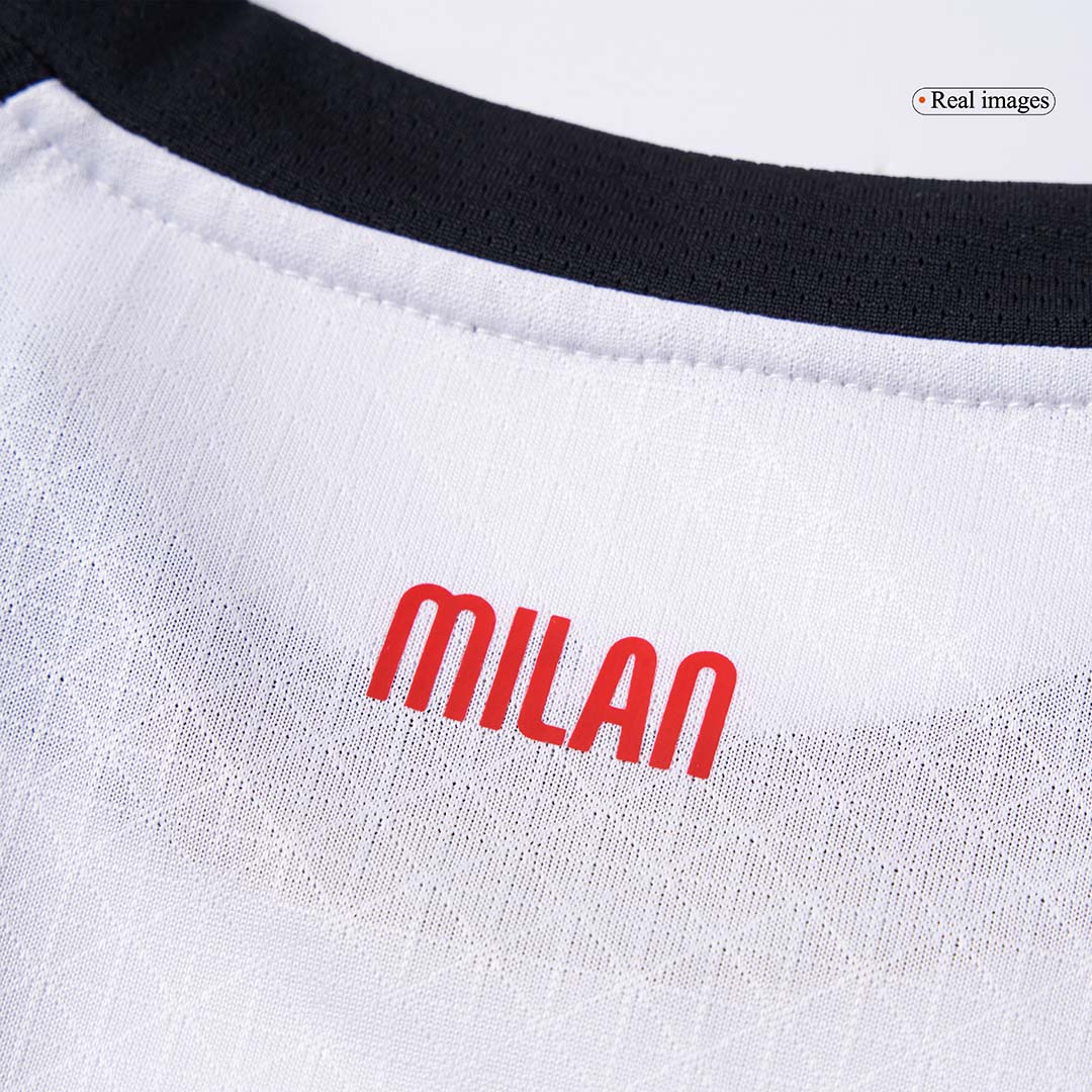 Camiseta de fútbol visitante auténtica del AC Milan 2025/26 blanca