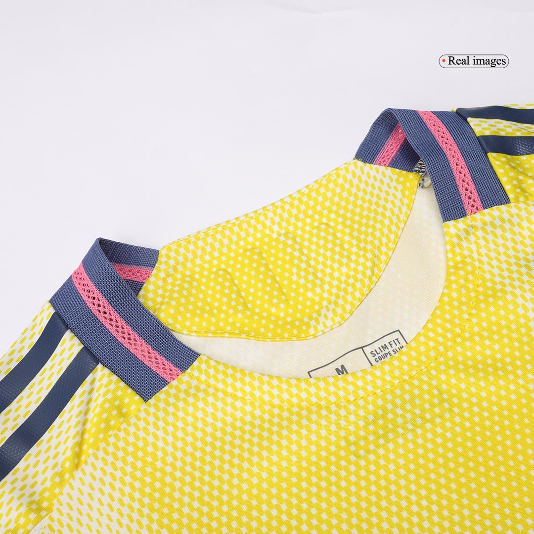 Camiseta de visitante auténtica de VLAHOVIĆ #9 de la Juventus 2024/25 - Patrocinador de Save The Children