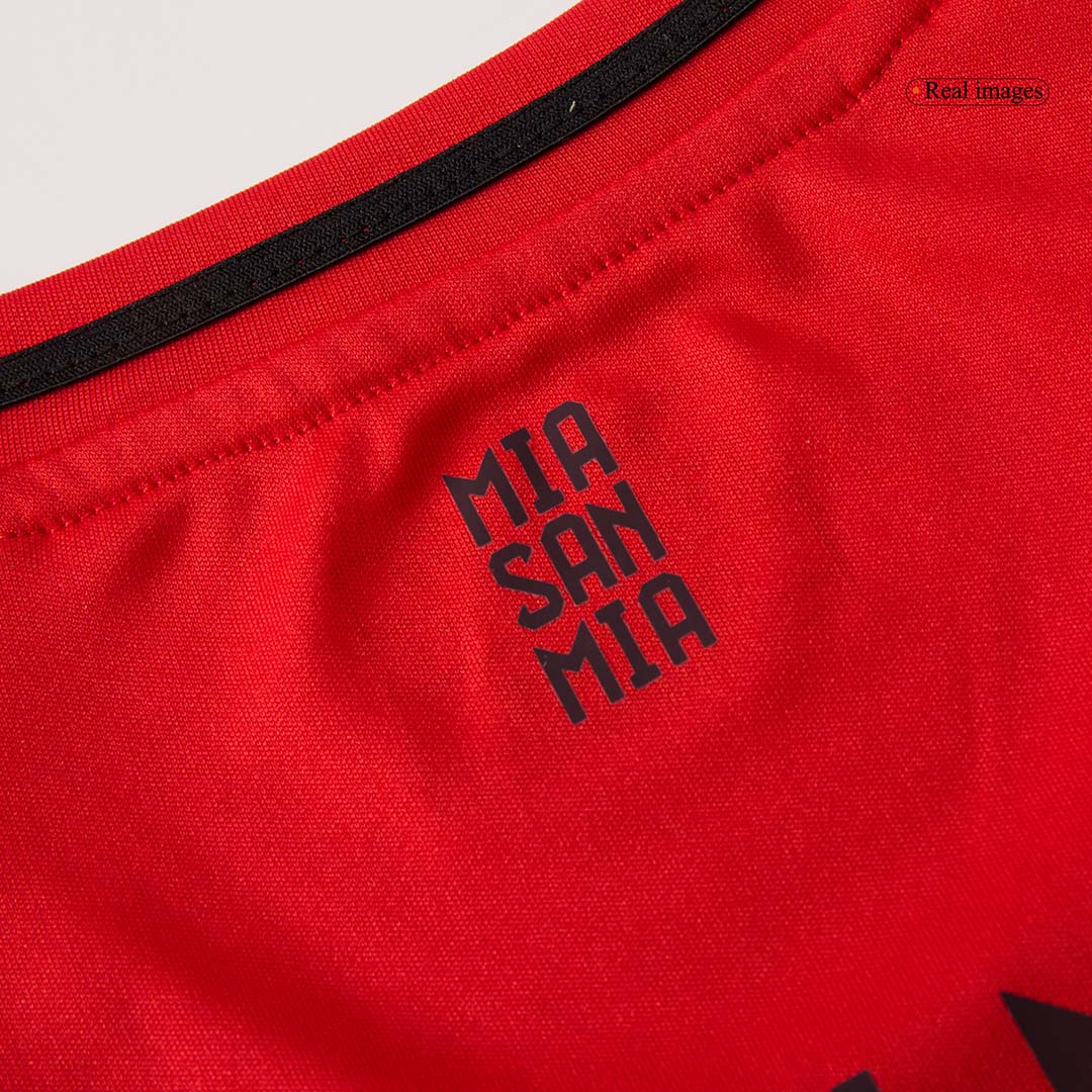Kit de camiseta de fútbol local del Bayern Múnich para niños (camiseta, pantalones cortos y calcetines) rojo