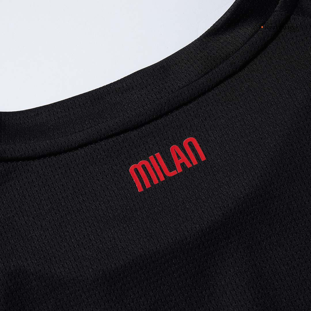 Kit de camiseta de fútbol local del AC Milan (camiseta, pantalones cortos y calcetines) 2025/26