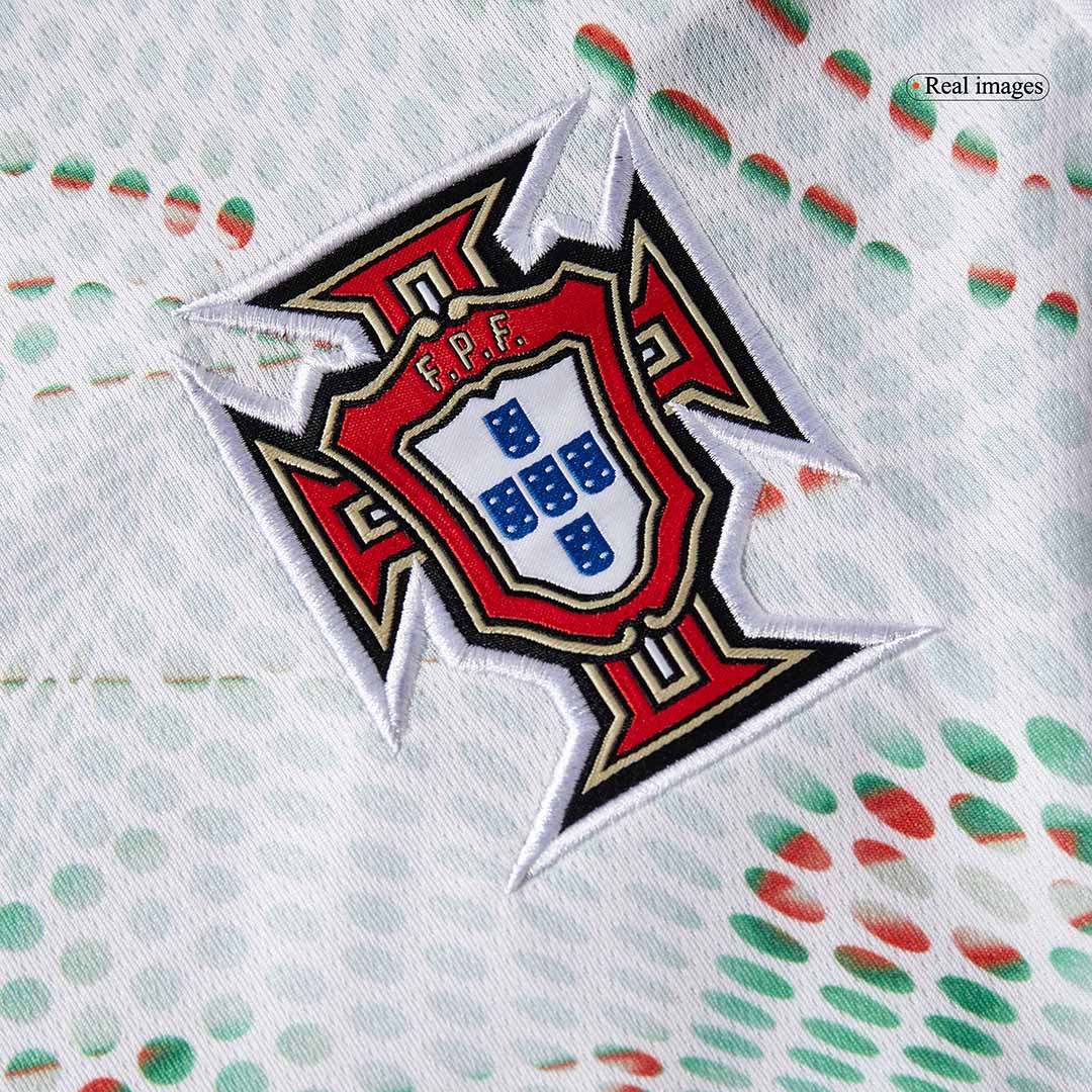 Camiseta de fútbol de manga larga de visitante de Portugal 2025, blanca