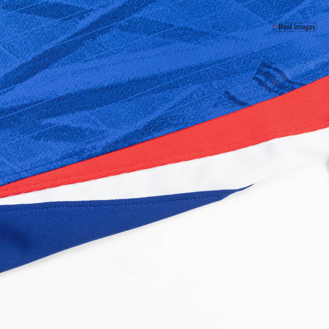 Kit de fútbol local del Chelsea (camiseta, pantalones cortos y calcetines) 2025/26, azul